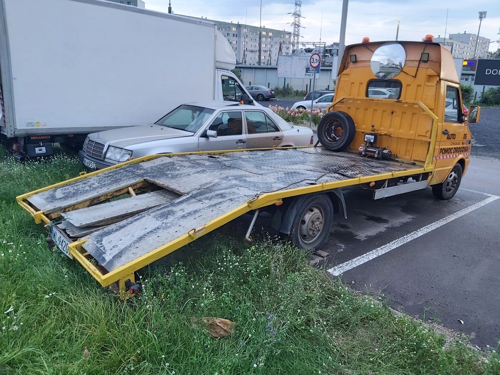Brak hamulcy na czesci  Iveco daily 3510 2,5td rama peknieta pompowane