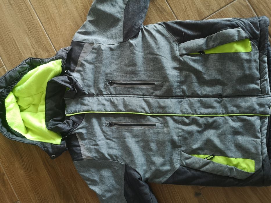 Kurtka zimowa i spodnie 134