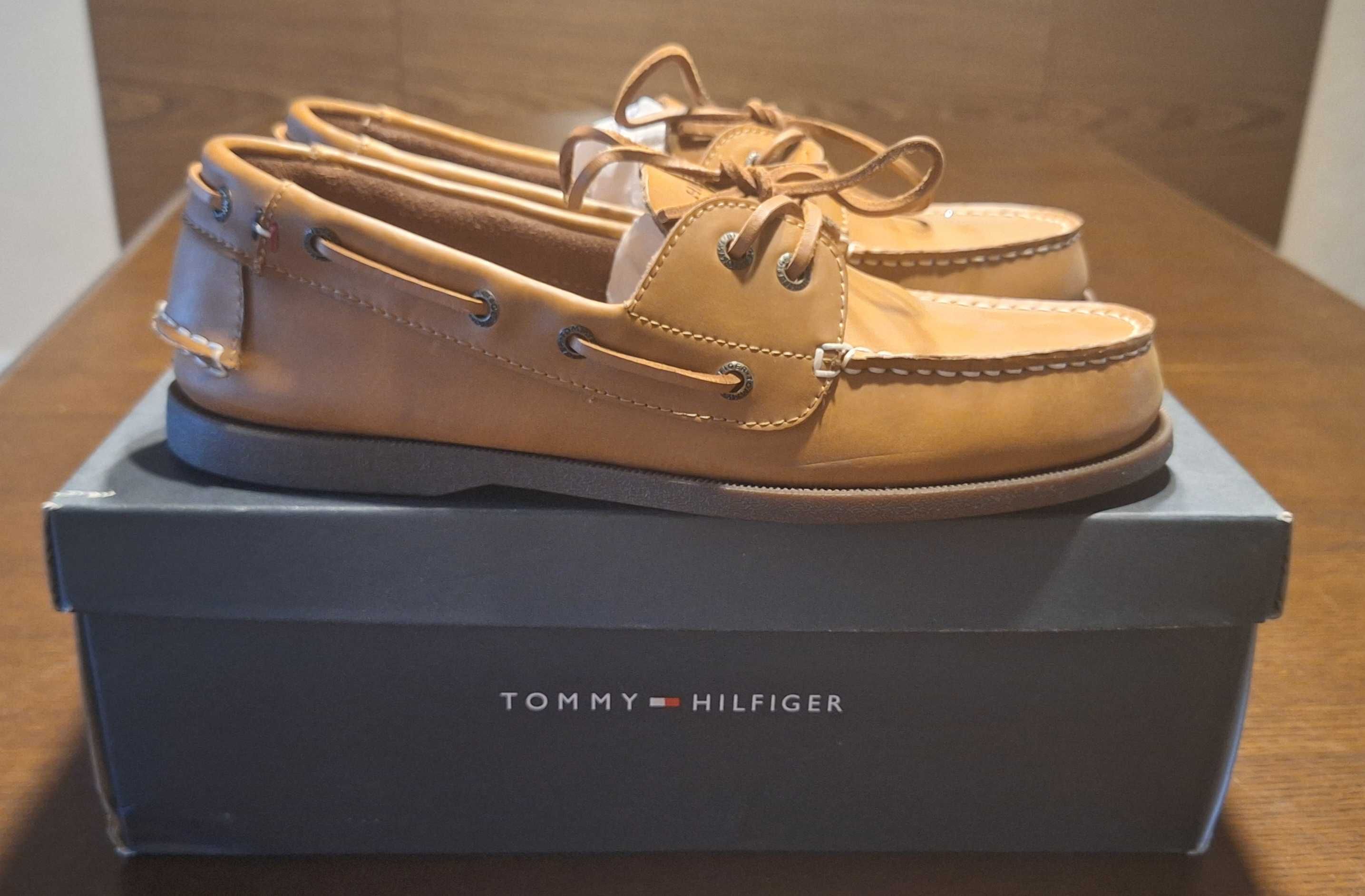 Чоловічі туфлі Tommy Hilfiger , кожа, 9.5 розмір