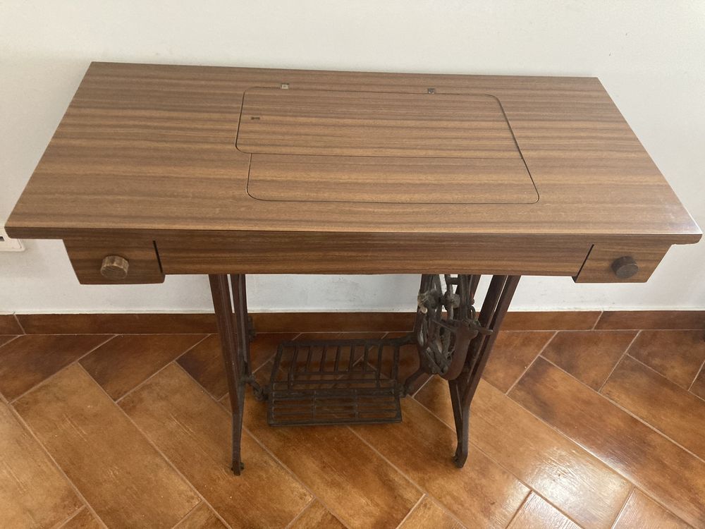 Máquina de costura Singer  (vintage)