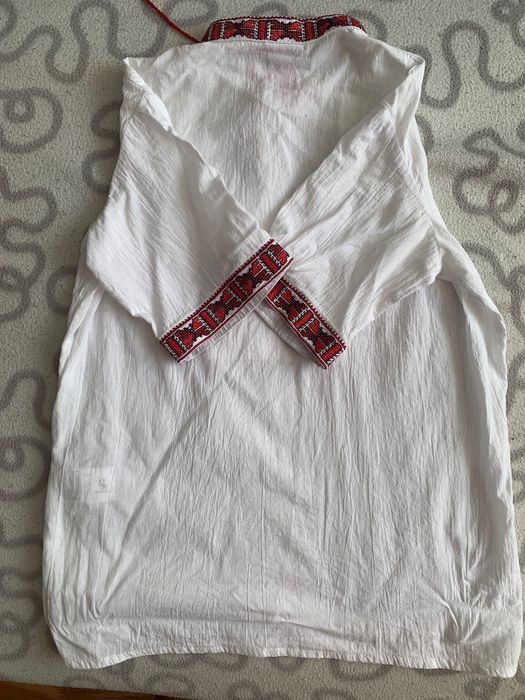 Sprzedam wyszywankę, koszulkę chłopięcą