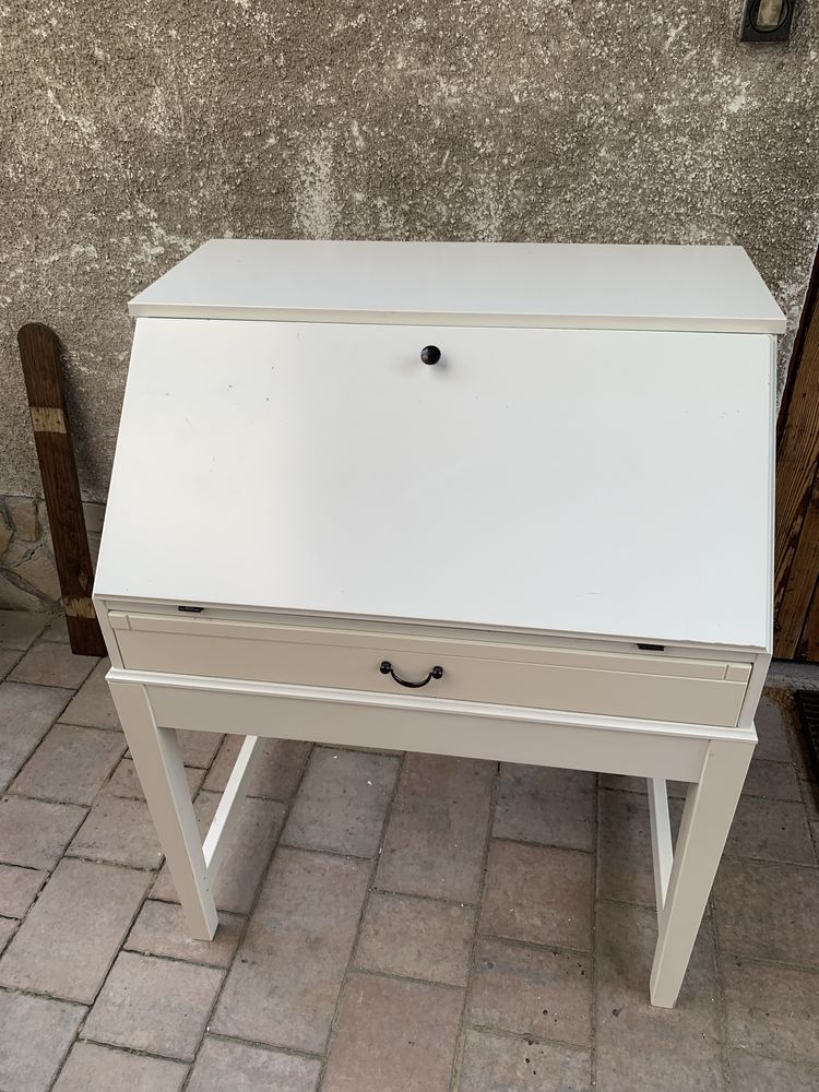 Sekretarzyk Ikea