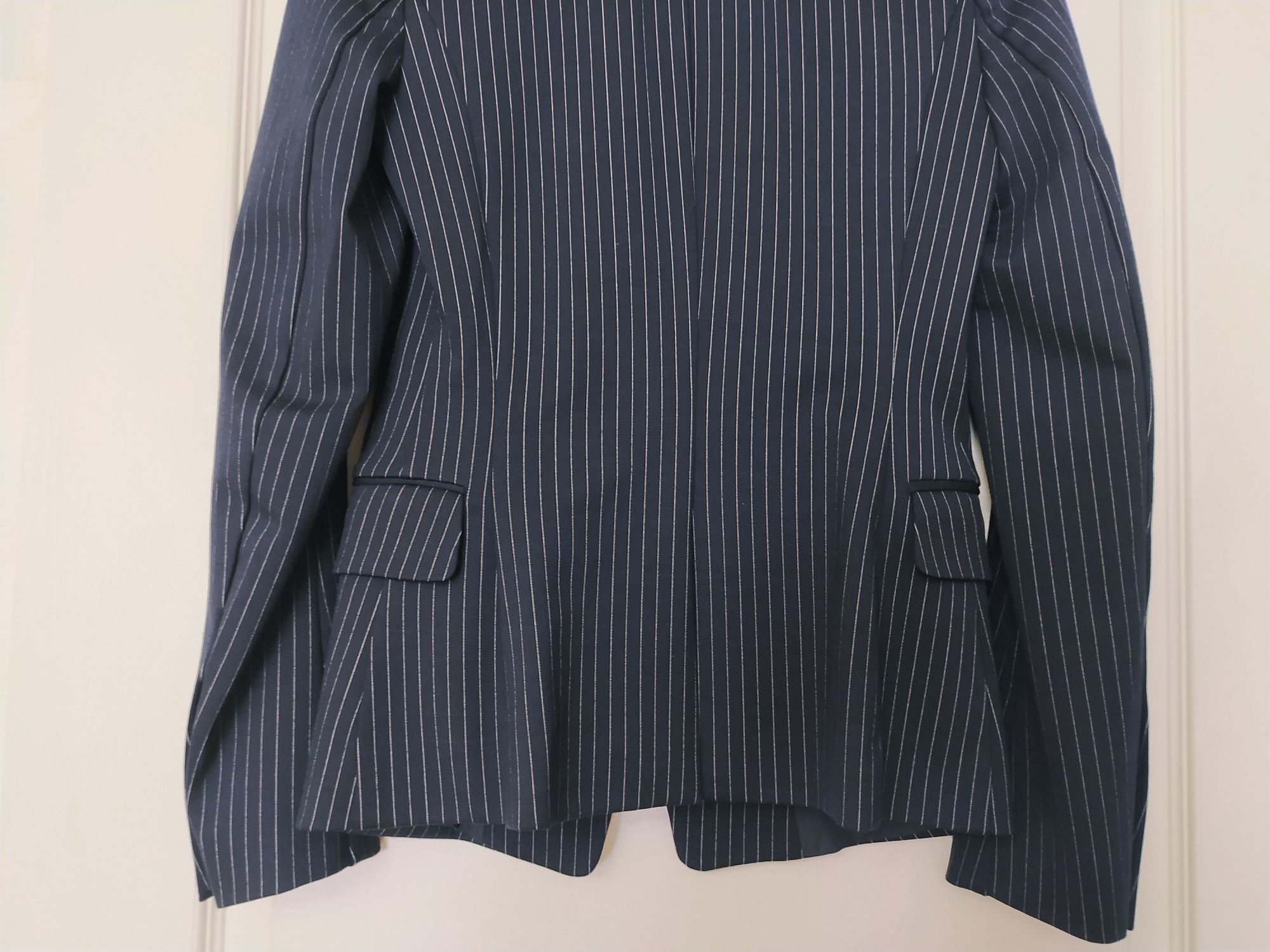 Жакет в полоску H&M, р-р 34-XS