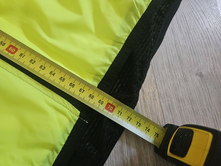 Nowa ultralekka i mała wiatrówka kamizelka kolarska Kemaloce M