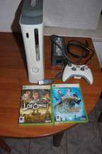 konsola Xbox 360, 20 GB, zasilacz, pad, kabel HDMI, dwie gry