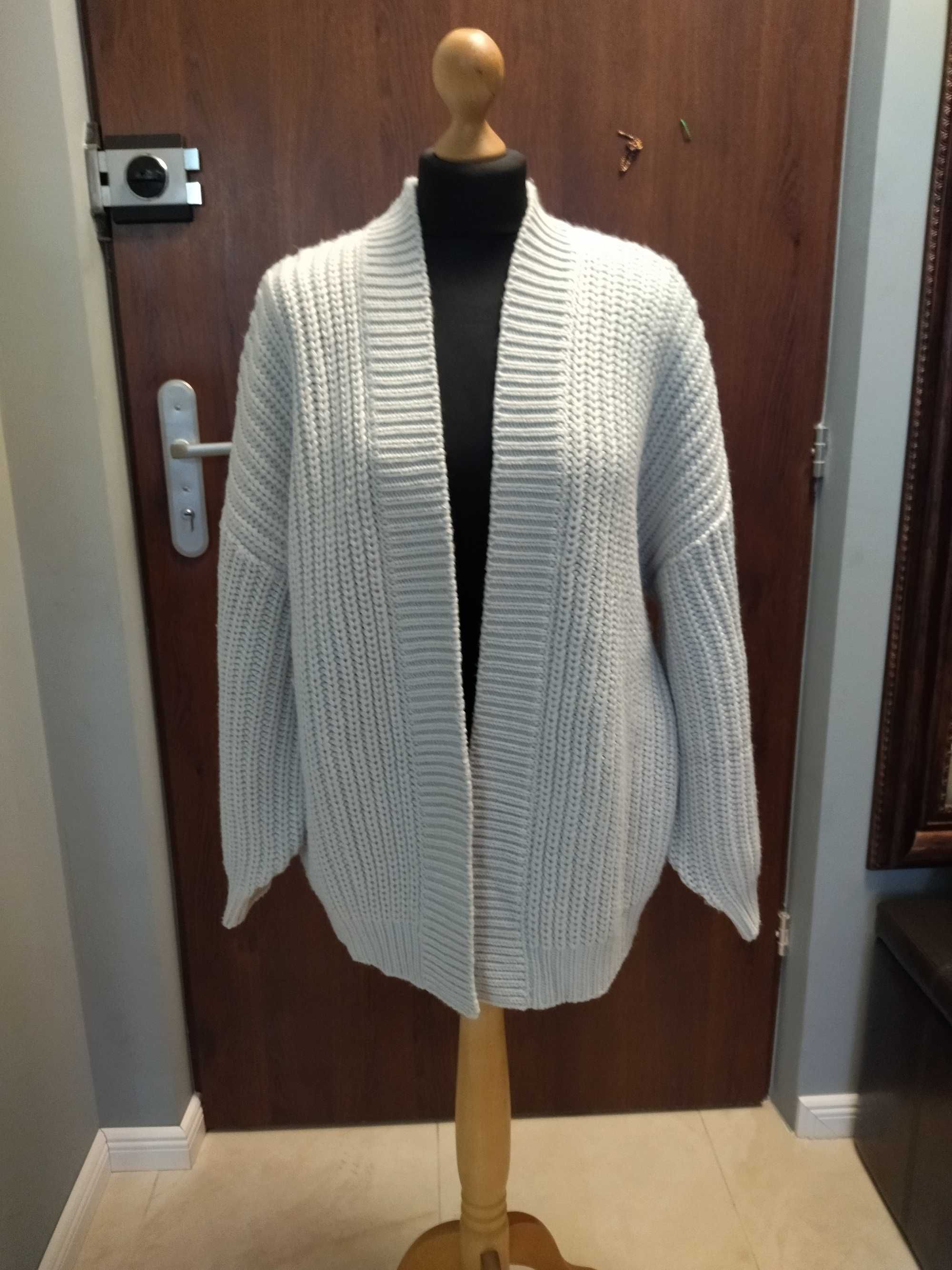 Sweter, kardigan marki Reserved, rozmiar L/XL,