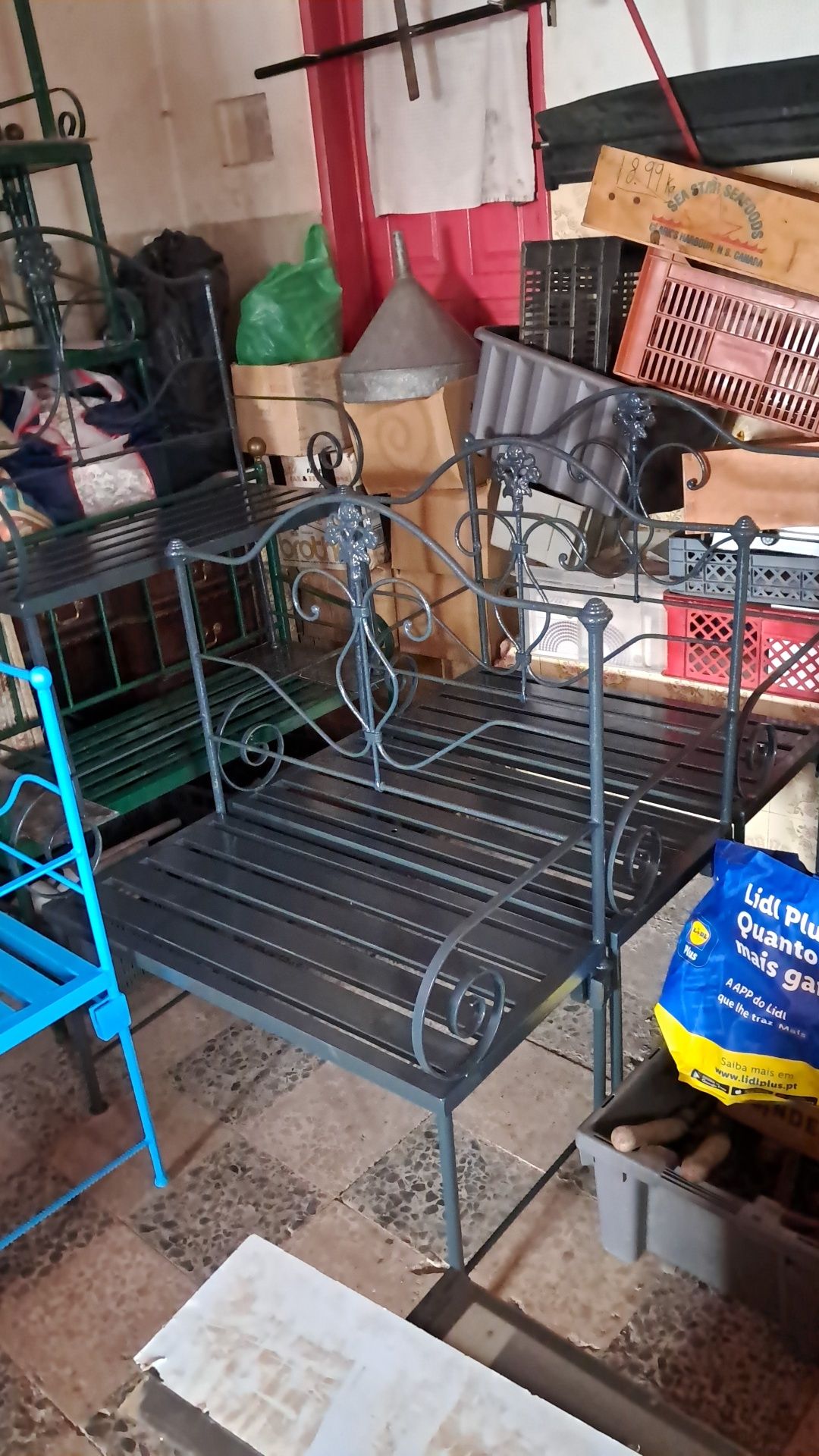 Bancos  para jardim.