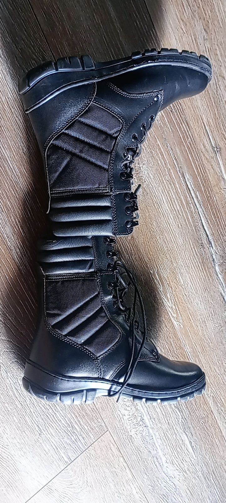 Buty militarne rozmiar 42