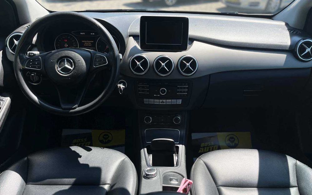 Mercedes-Benz B 180 2015