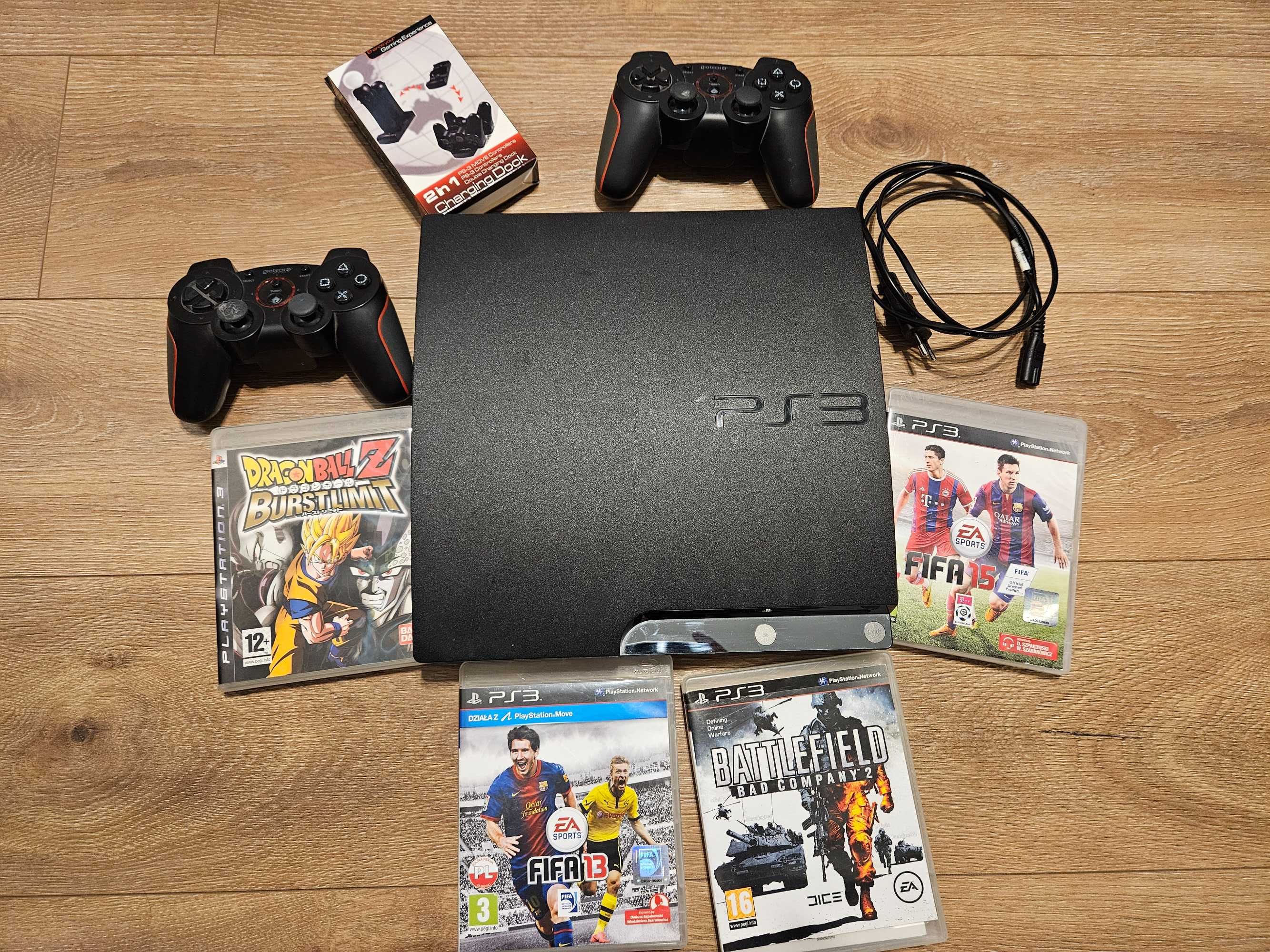 PlayStation 3 | 2x Pad | Gry - FIFA itp.