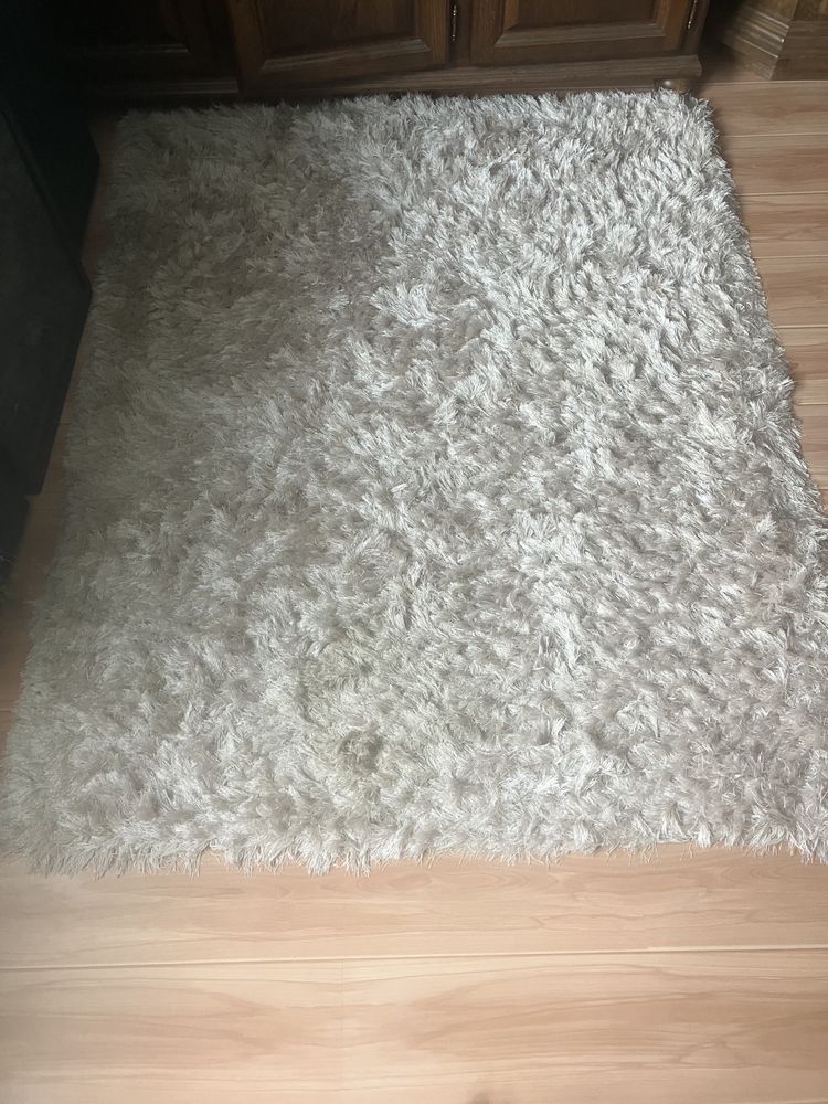 Dywan Multidecor 133x170 Beżowy mieni się na srebrny