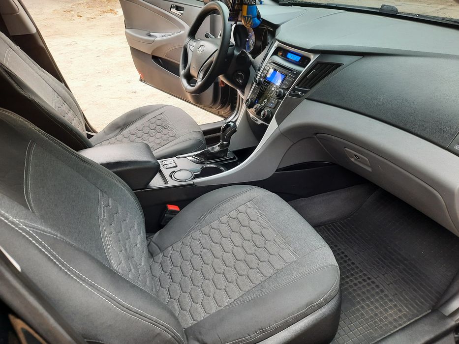 Продаж,Хюндай Соната,бензін,comfort.