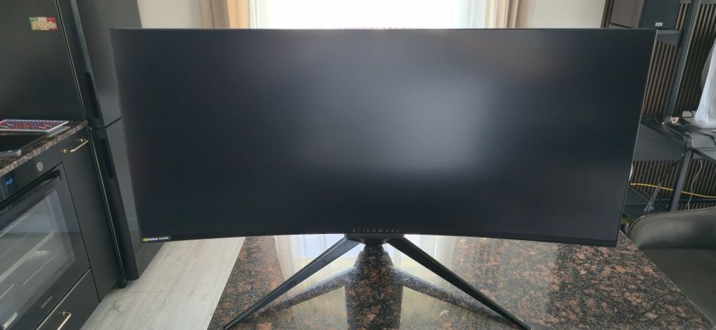 Monitor Dell Alienware AW3418DW. Super stanie!