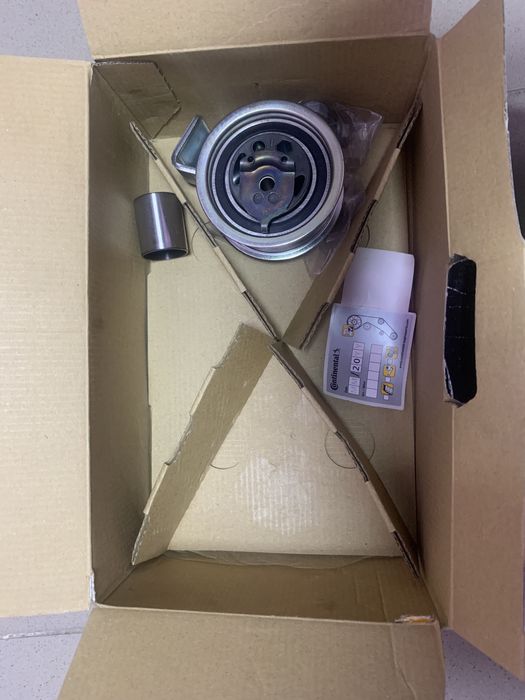 Комплект ремня ГРМ Contitech (Контитек) CT1028K4