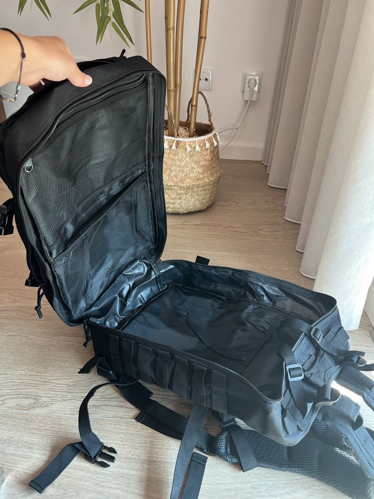 Mochila militar 45L - nova