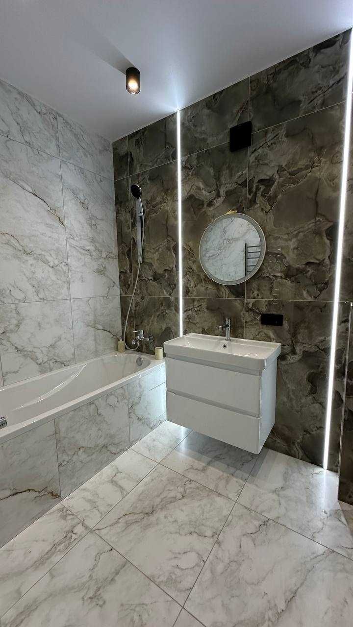 Продам Таунхаус з Готовим Якісним Ремонтом в Центрі. До Центру 2 хв.