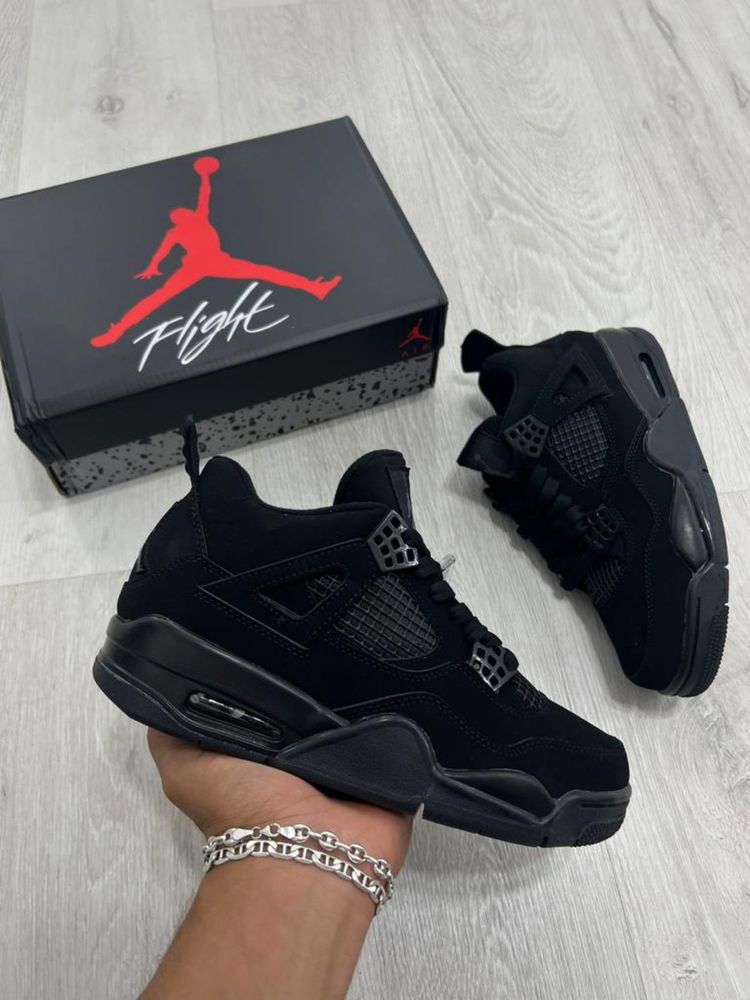 Jordan IV Retrô Black