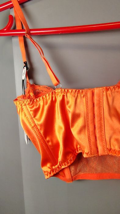 Корсет Primark з кружевом