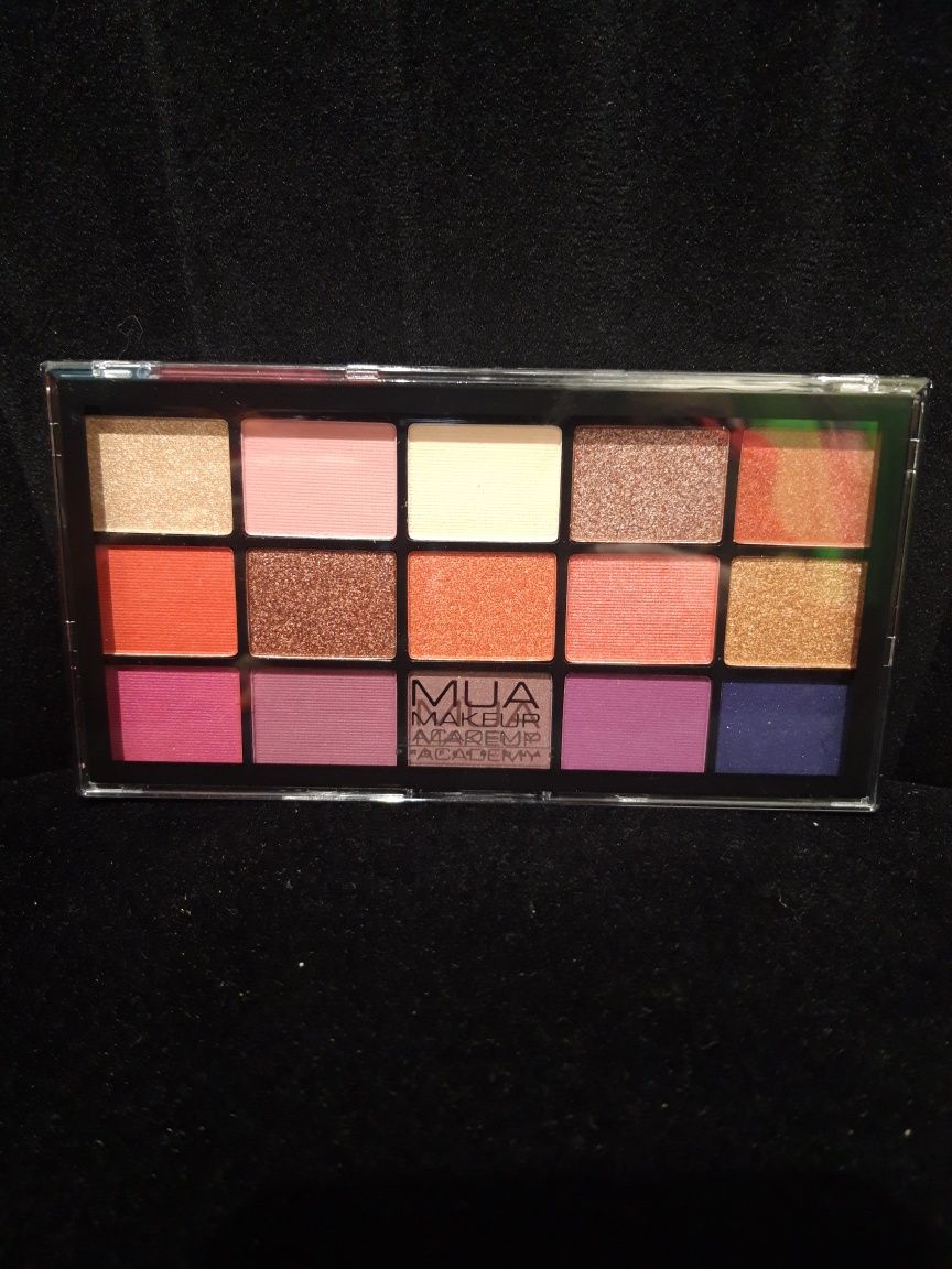 Peleta cieni mua academy