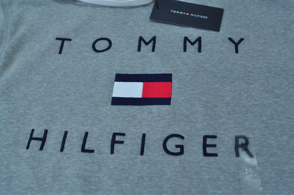 Tommy Hilfiger оригинал новые худи кофта с капюшоном толстовка (NEW)