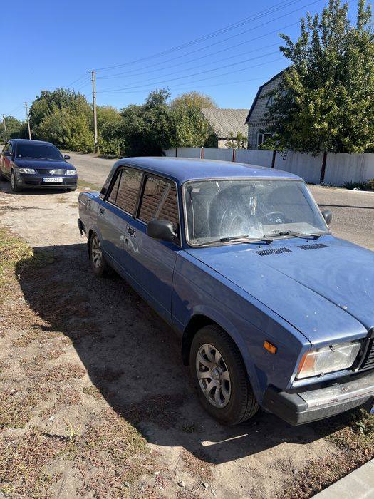 Свій автомобіль Ваз 2107 (2004р)