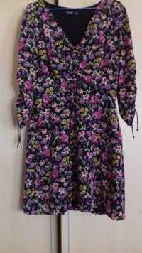 Bershka Vestido florido L