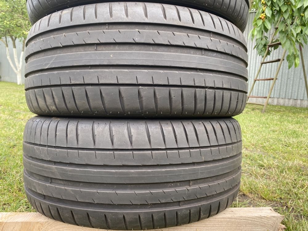 літня гума колеса 225/50 R17 Michelin 7,6мм