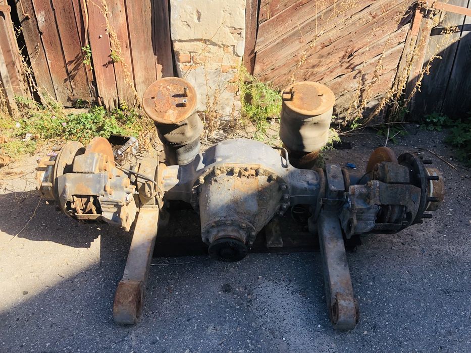 Задній міст в зборі Renault Magnum E3