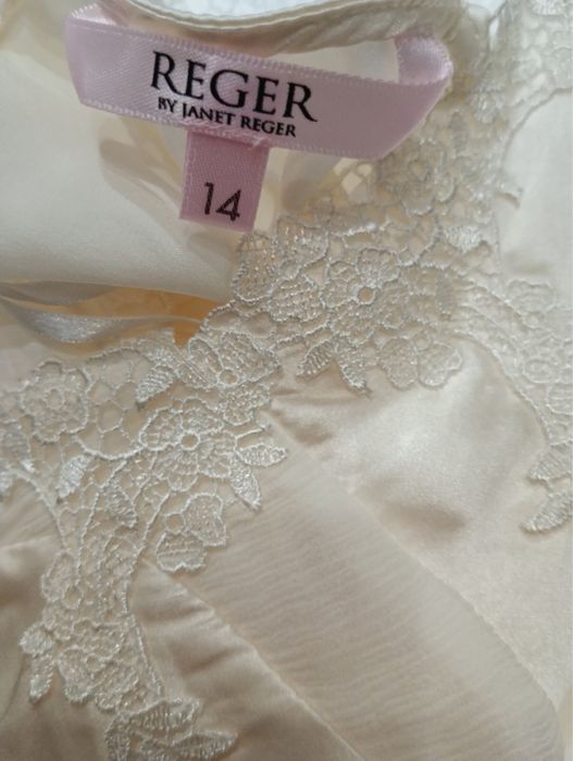 Шовкова вишита нічна сорочка reger by janet reger, la perla