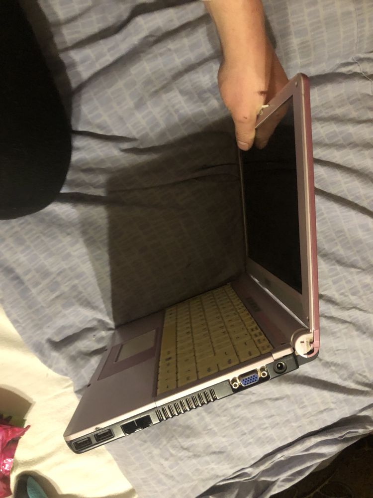ноутбук MSI s271