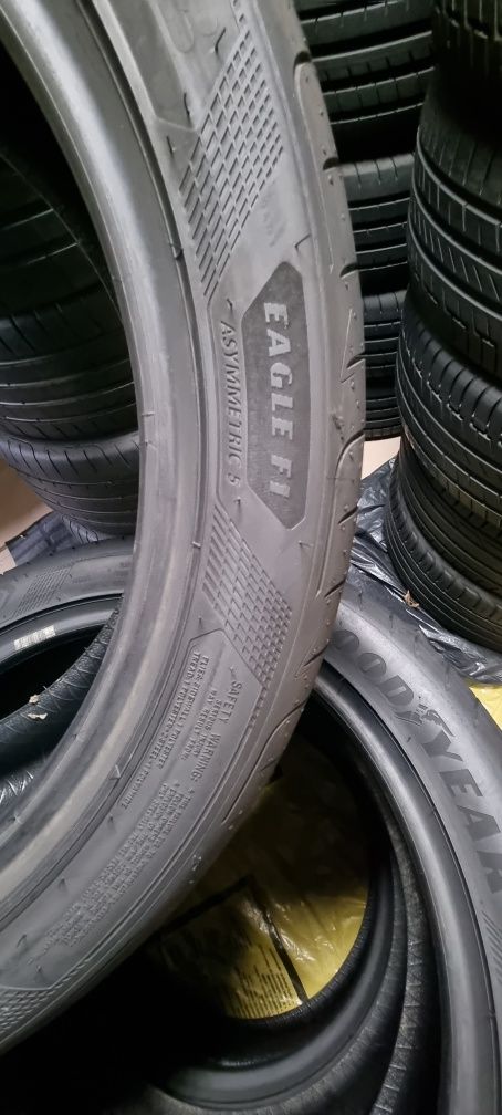 Kpl.opon letnich Goodyear 235 45r19 nowe