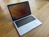 MacBook Pro 13” 2017 | i5 | 8 GB RAM | 512 GB SSD | Stan bardzo dobry