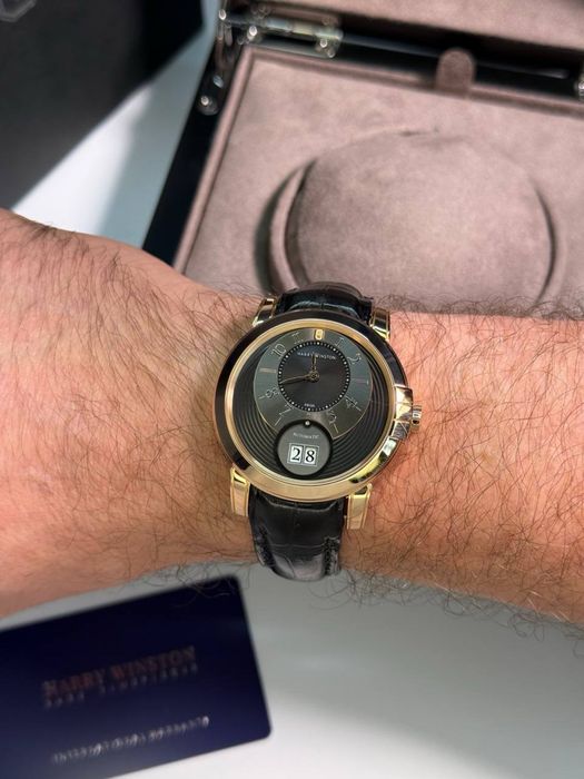 Годинник Harry Winston Midnight Big Date MIDABD42RR002