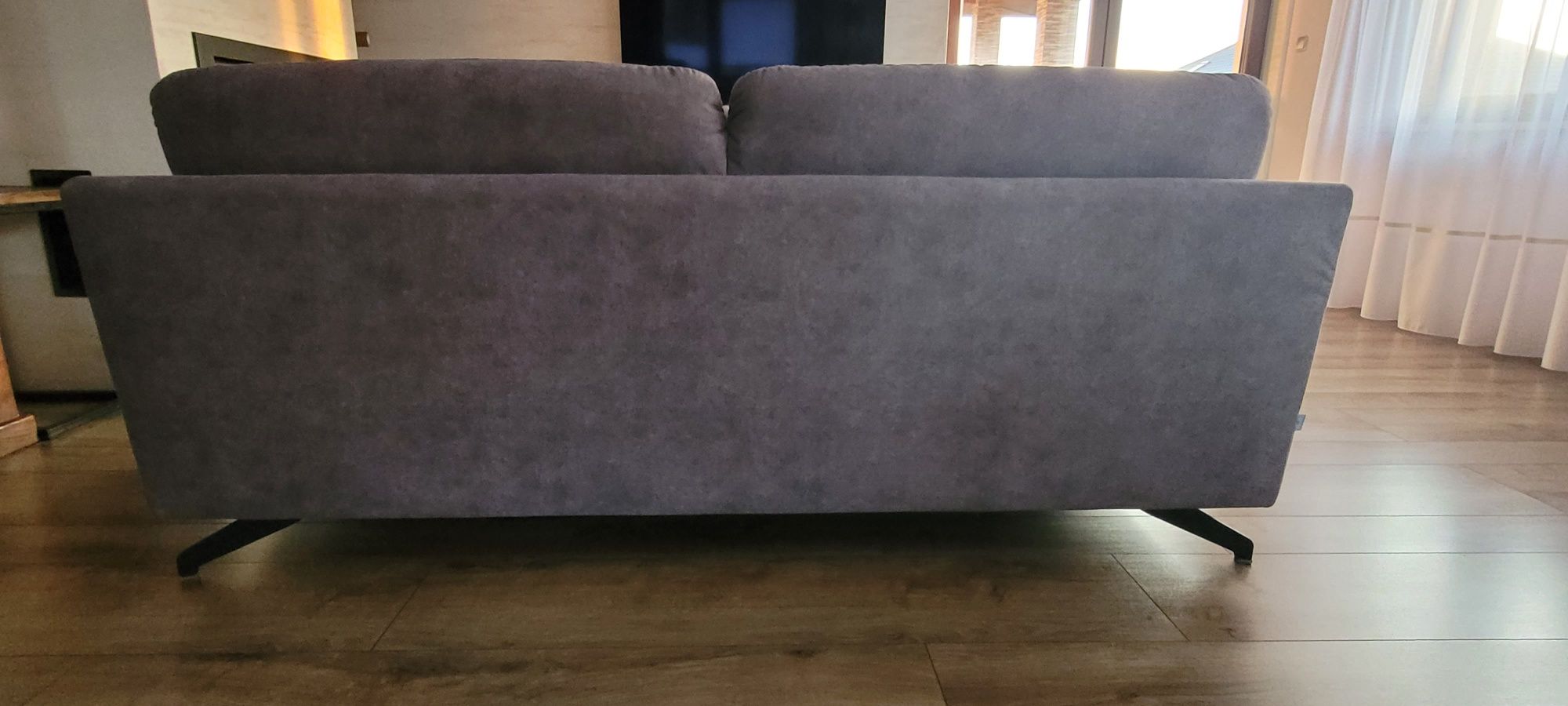 Kanapa sofa wypoczynkowa do salonu pufa