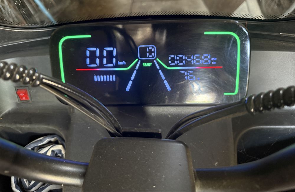 электротрайк FADA Nimbus, электроскутер трехколесный