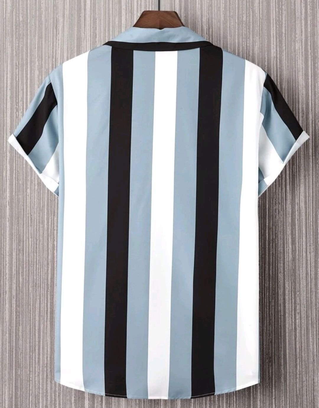 Camisa "Stripes" XL (Nova, metade do preço)