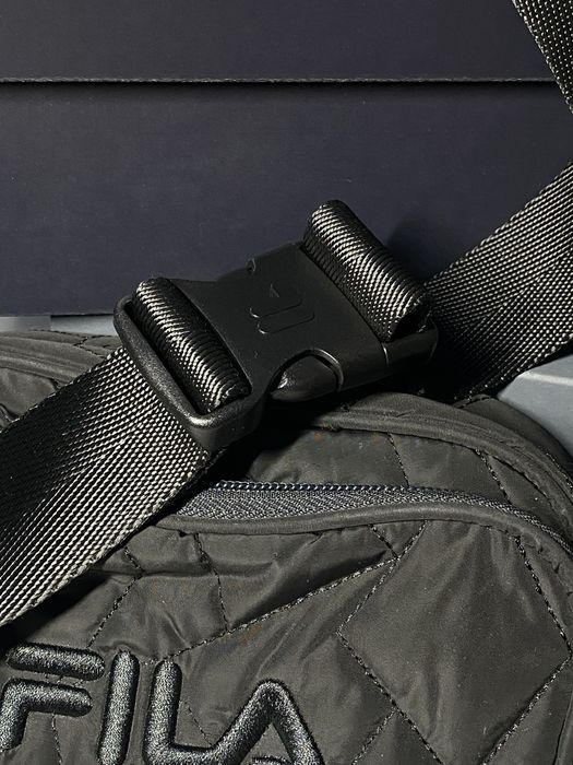 Сумка спортивна жіноча Fila