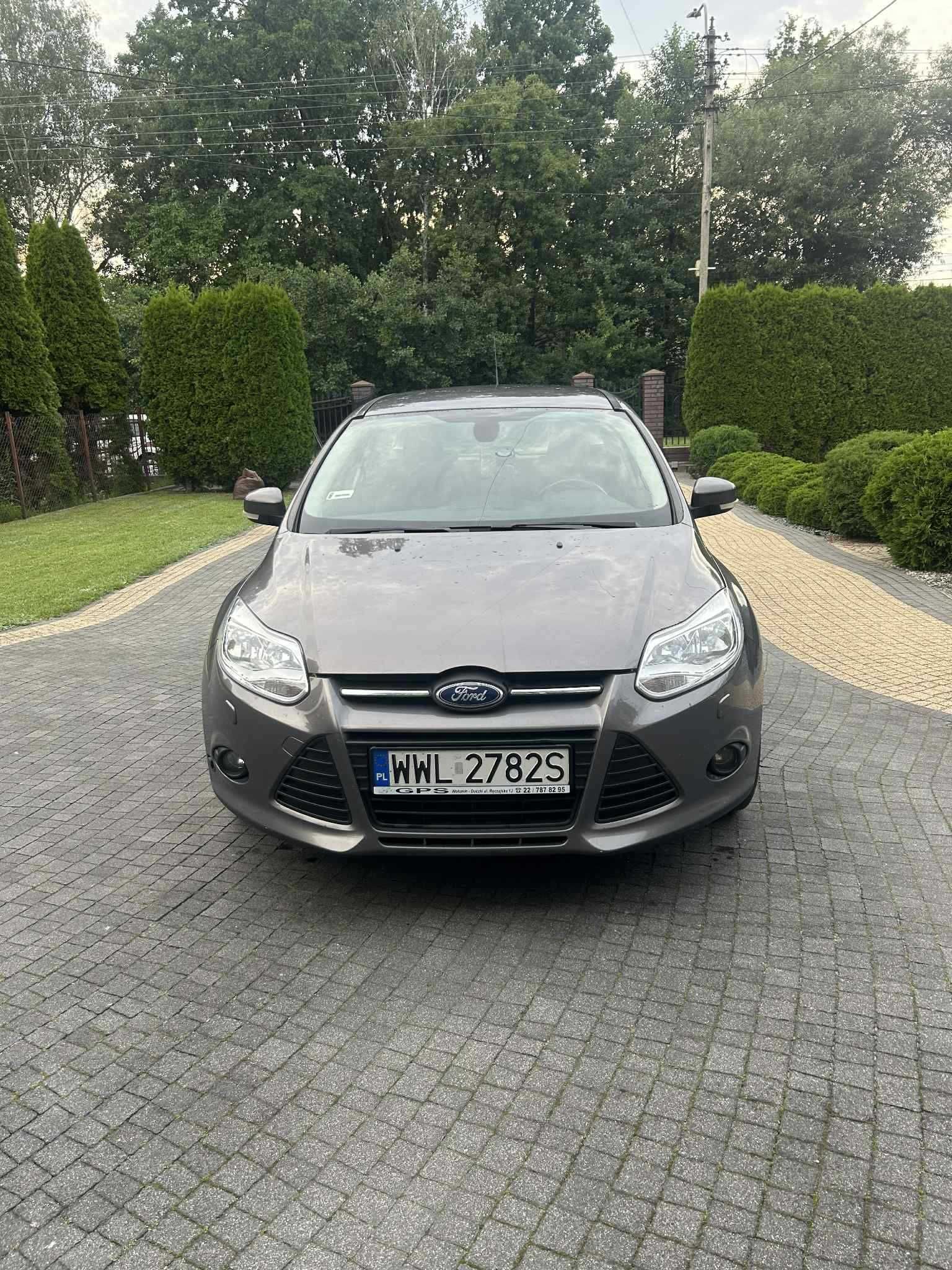 Ford Focus 1.6 TI-VCT Trend 120 KM kombi 2011/2012 hak