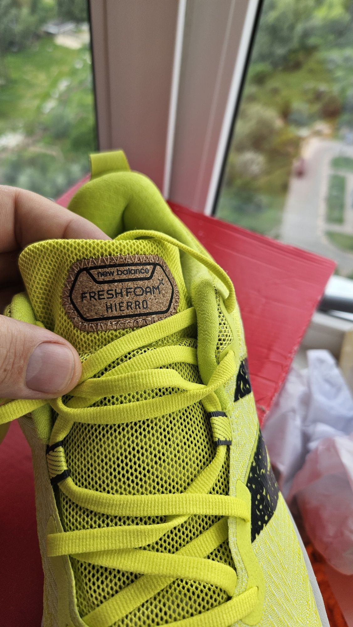 Кросівки  New Balance Fresh Foam Hierro V6 vibram  Оригінал