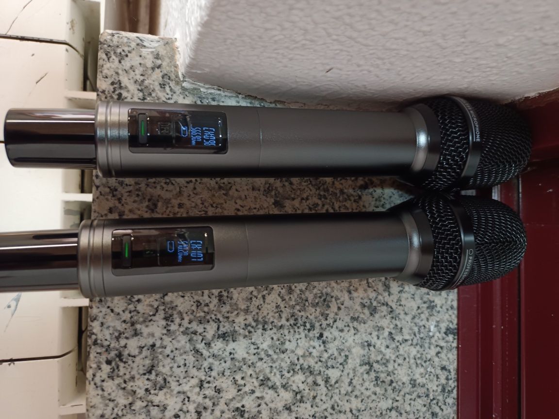 Micros sem fio marca "TONOR"