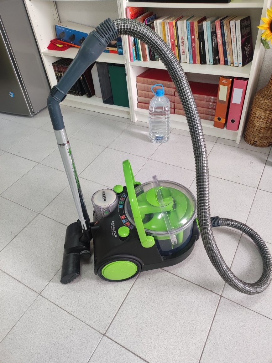 Aspirador Aquiler de água Alquiler