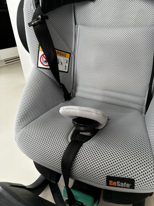 Fotelik samochodowy BeSafe Stretch – stan bardzo dobry