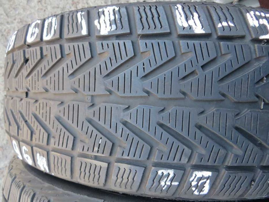 215/60 R17 96H Vredestein Wintrac4xtreme Зима 2штуки