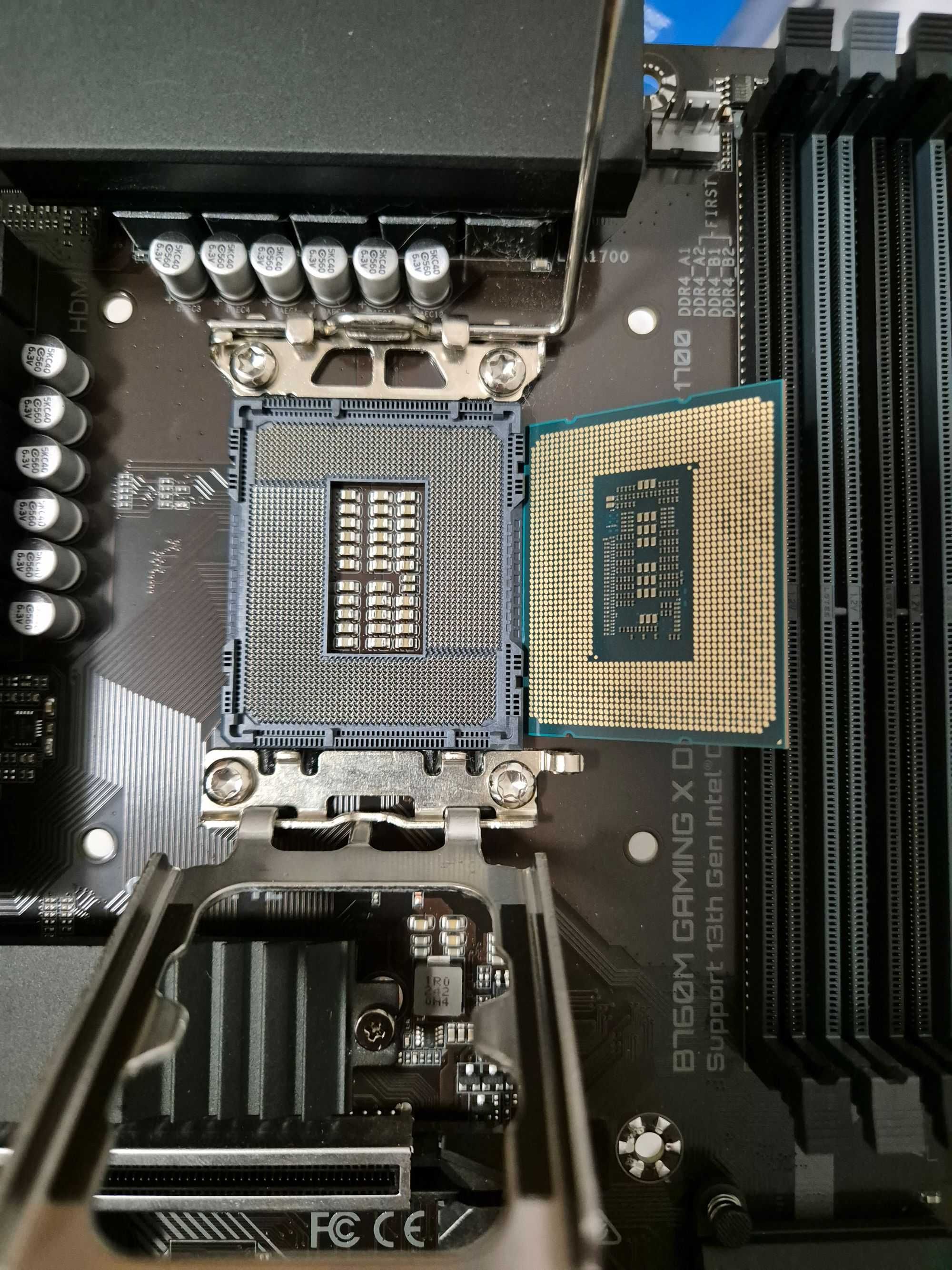 ігровий s1700 сет Intel Core i5-12400F+мама Gigabyte Gaming X. TradeIN
