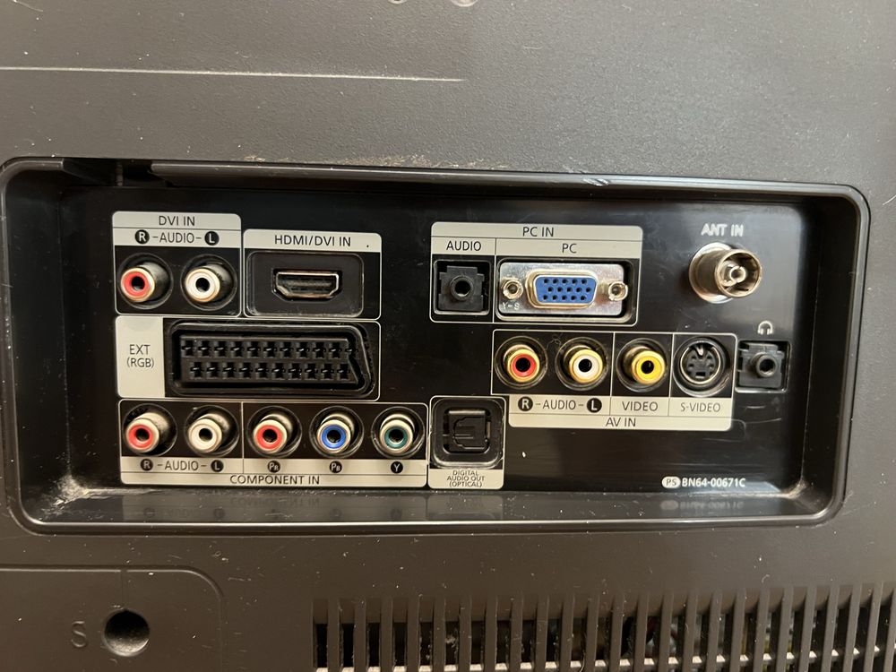 Telewizor Samsung 22 cale