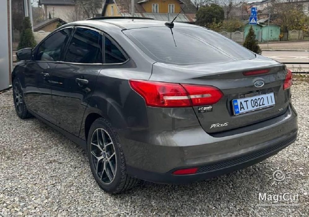 Ford focus 2018 року випуску продається
