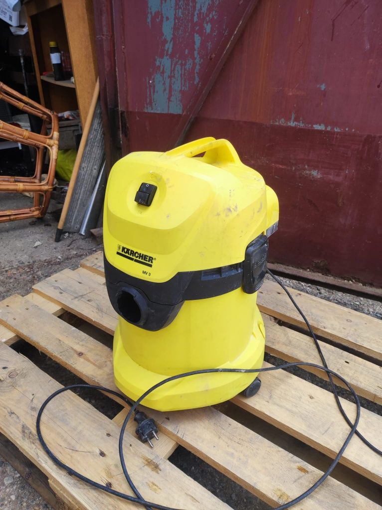 Odkurzacz Karcher WD3 w bdb stanie możliwa wysyłka