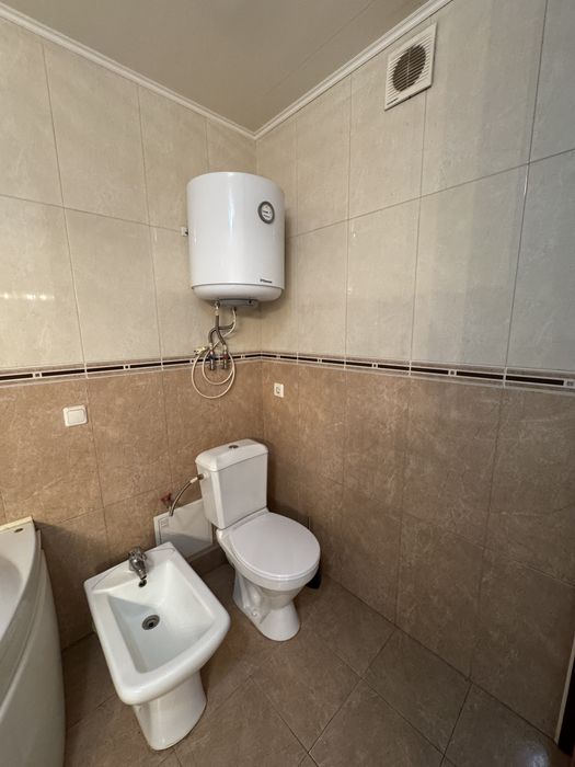 Продаж 2- во кімнатної квартири в центрі міста