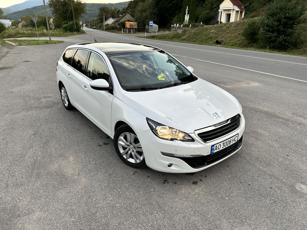 Peugeot 308 T9 Perla Panorama 2014 Blue HDI 1.6 Diesel