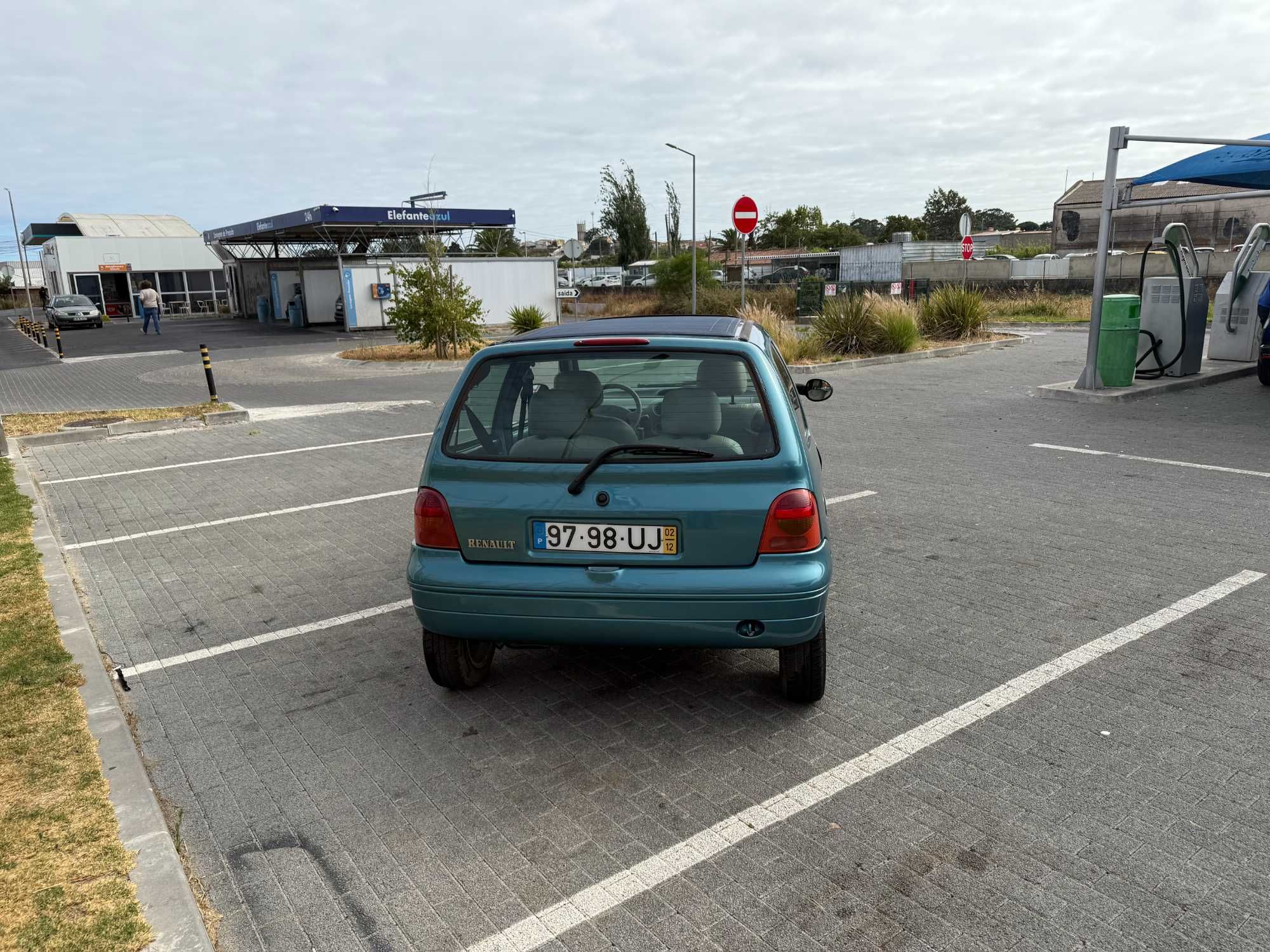 RENAULT TWINGO CABRIO 1.2 16 V INITIAL PARIS 2002